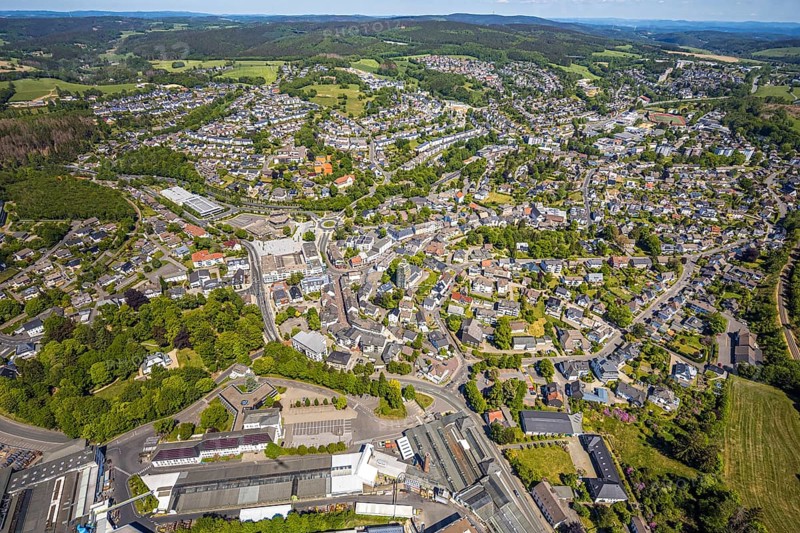 Aerial view, town view, town hall, construction site renovation Jesus-Christus-Kirche, Meinerzhagen, Märkischer Kreis, Sauerland, North Rhine-Westphalia, Germany, place of worship, construction work, construction project, city, DE, Europe, distant view, religious community, place of worship, hilly landscape, city centre, church, parish, denomination, roundabout, culture, art, aerial view, aerial photography, aerial photography, renovation, redevelopment, townscape, city area, city centre, overview, events, event location, event venue, event centre, bird's-eye view, residential area, birds-eyes view, cultural use, overview