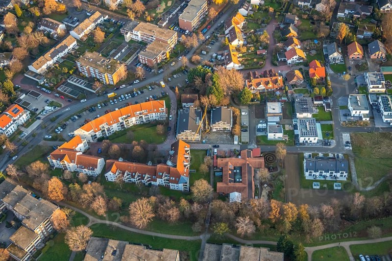 Aerial view, Construction site new building Landsknechtweg, Protestant day care centre Wiesengraben, Protestant parish office St. Petri und Pauli, Soest, Soester Börde, North Rhine-Westphalia, Germany, construction work, building, construction area, building site, building plots, construction project, construction site, DE, Europe, kindergarten, day nursery, day care centre, day care centre, Landsknechtweg, aerial view, aerial photography, aerial photography, new building, overview, bird's-eye view, overview