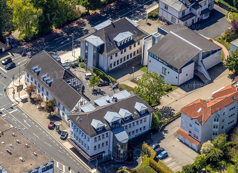 Aerial photograph, Stadtwerke Meinerzhagen GmbH, Mark-E Forum Meinerzhagen, Meinerzhagen, Märkischer Kreis, Sauerland, North Rhine-Westphalia, Germany, Bahnhofstraße, DE, energy supplier, energy industry, Europe, aerial photograph, aerial photography, aerial photography, electricity supply company, overview, bird's-eye view, bird's-eye view, overview
