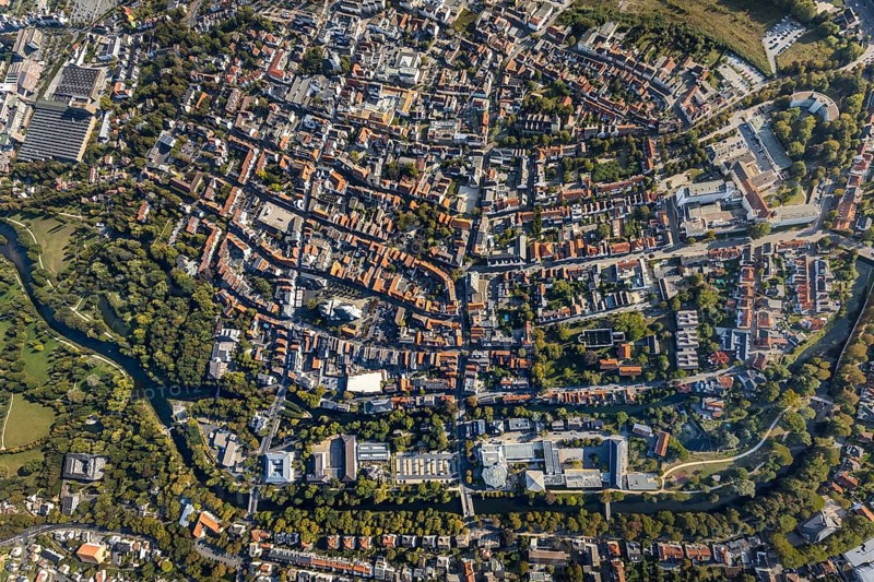 Aerial view, Old Town overview, Evangelical Great St Mary's Church, Rathausstraße, Jakobikirche, Lange Straße, River Lippe, Lippstadt, Soest district, North Rhine-Westphalia, Germany, Old Town view, Old Town ring road, Place of worship, Education, Educational institution, Cappeltor, City, DE, Damenstift Lippstadt, Monument protection, Dreifaltigkeits-Hospital gem. GmbH Lippstadt, Europe, Europaschule Ostendorf-Gymnasium, healthcare, religious community, place of worship, property tax, green trees, grammar school, holy site, hospital, Im Stift, real estate, city centre, canoe route Burgstraße, church, parish, Kleine Marienkirche, clinic, clinic centre, denomination, hospital, Kreis-Soest-Buch, KreisSoestBuch, culture, art, educational institute, aerial view, aerial photography, aerial photography, medical facility, medical aid, emergency service, town hall, town hall square, religion, religious site, ruin, play, school, city view, Lippstadt municipal theatre, town centre, St. Marien, Ab...