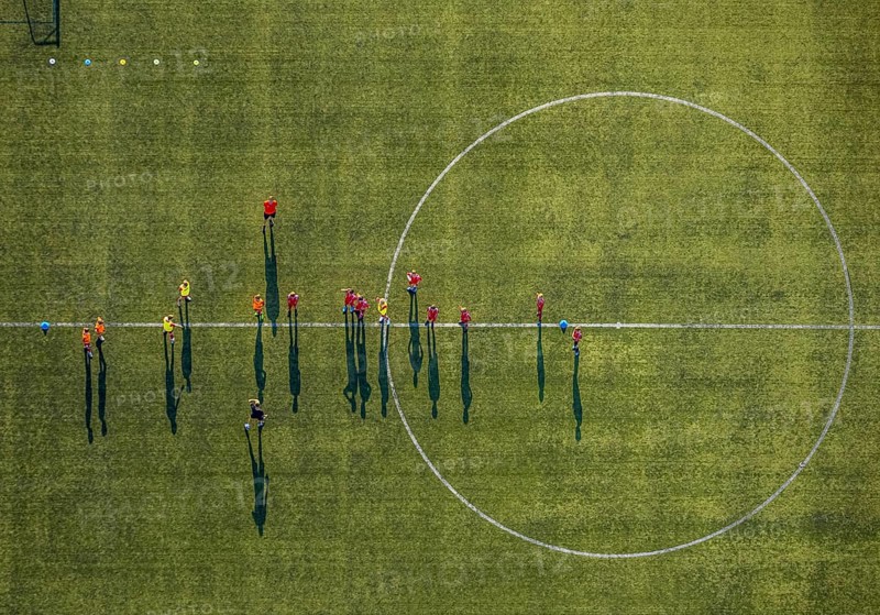 Aerial view, sports facility, SV Lippstadt 08 stadium, Liebelt-Arena, football players training, Lippstadt, Soest district, North Rhine-Westphalia, Germany, distance rule, arena, corona measures, corona virus, DE, Europe, shapes and colours, football field, football pitch, football stadium, football club, hygiene measures, Kreis-Soest-Buch, KreisSoestBuch, aerial view, aerial photography, aerial photography, shadow casting, sports, sports facilities, sports field, sports facility, stadium, Stadion Am Bruchbaum, overview, bird's-eye view, Wiedenbrücker Straße, birds-eyes view, overview