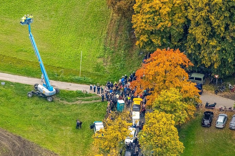 Aerial photo, thousands of spectators watched with great interest as the Gersteinwerk chimney was blown up half an hour late. The 282 metre high RWE chimney fell exactly into the prepared gravel bed. City limits of Werne, Hamm North Rhine-Westphalia, Germany