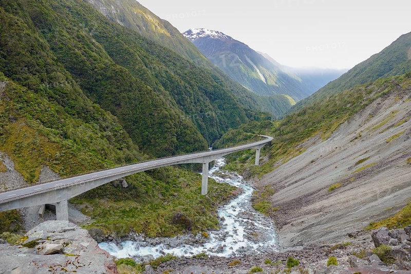 Scenery around Arthurs Pass in the South Alps of New Zealand