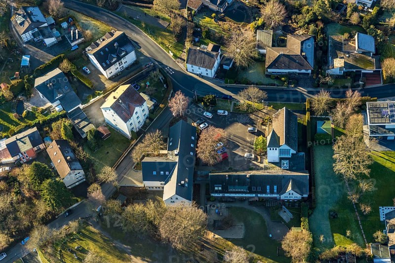 Aerial view, local view Holthausen, Evang. Gnadenkirche, Holthausen, Hagen, Ruhr area, North Rhine-Westphalia, Germany, DE, Europe, religious community, place of worship, property tax, Holthauser Straße, real estate, church, parish, denomination, aerial view, aerial photography, aerial photography, religion, overview, bird's-eye view, living and life, residential area, residential buildings, quality of life, housing estate, birds-eyes view, overview