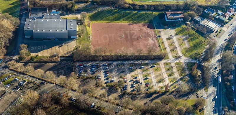 Aerial photo, Ischelandhalle, sports facility, Theodor-Heuss-Gymnasium, Hagen, Ruhr area, North Rhine-Westphalia, Germany, education, educational institution, DE, Europe, grammar school, Humpertstraße, teaching institute, aerial photo, aerial photography, aerial photography, school, sports, sports facilities, sports field, sports facility, overview, bird's-eye view, overview