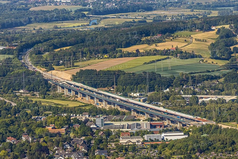 Aerial view, new construction of the Lenne valley bridge A45, Berchum, Hagen, Ruhr area, North Rhine-Westphalia, Germany, motorway A45, motorway bridge, construction work, construction vehicles, construction site, construction measure, construction project, construction site, bridge, bridge structure, DE, renewal, Europe, river Lenne, Lenne valley bridge, aerial view, aerial photography, aerial photography, new construction, renovation, refurbishment, overview, bird's-eye view, bird's-eye view, overview