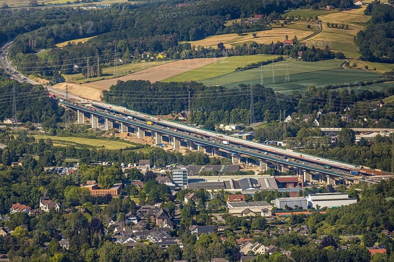 Aerial view, new construction of the Lenne valley bridge A45, Berchum, Hagen, Ruhr area, North Rhine-Westphalia, Germany, motorway A45, motorway bridge, construction work, construction vehicles, construction site, construction measure, construction project, construction site, bridge, bridge structure, DE, renewal, Europe, river Lenne, Lenne valley bridge, aerial view, aerial photography, aerial photography, new construction, renovation, refurbishment, overview, bird's-eye view, bird's-eye view, overview
