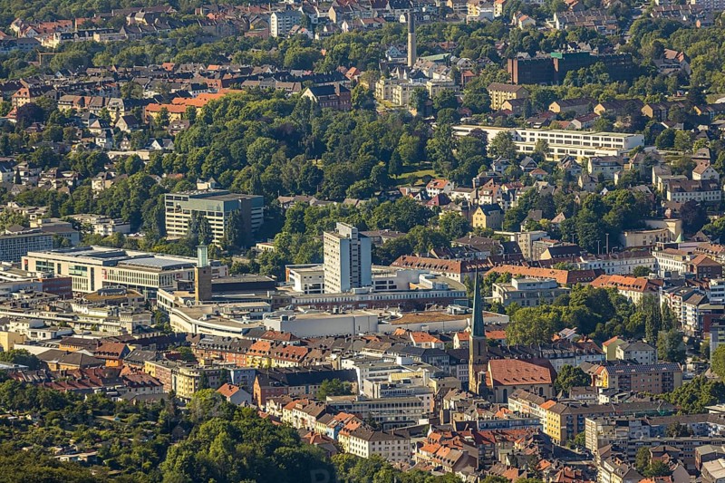 Aerial view, city centre view, Johanniskirche, Rathaus Galerie Hagen, Mittelstadt, Hagen, Ruhr area, North Rhine-Westphalia, Germany, place of worship, City, DE, shopping centre, shopping place, shopping mall, Europe, specialist markets, religious community, place of worship, city centre, church, parish, denomination, aerial view, aerial photography, aerial photography, Mittelstraße, city view, city area, city centre, overview, bird's-eye view, overview