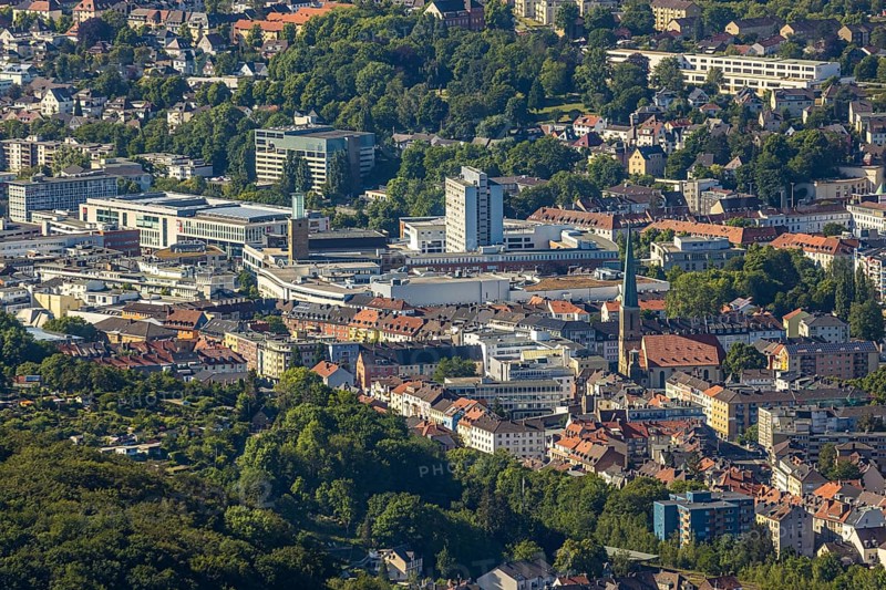 Aerial view, city centre view, Johanniskirche, Rathaus Galerie Hagen, Mittelstadt, Hagen, Ruhr area, North Rhine-Westphalia, Germany, place of worship, City, DE, shopping centre, shopping place, shopping mall, Europe, specialist markets, religious community, place of worship, city centre, church, parish, denomination, aerial view, aerial photography, aerial photography, Mittelstraße, city view, city area, city centre, overview, bird's-eye view, overview
