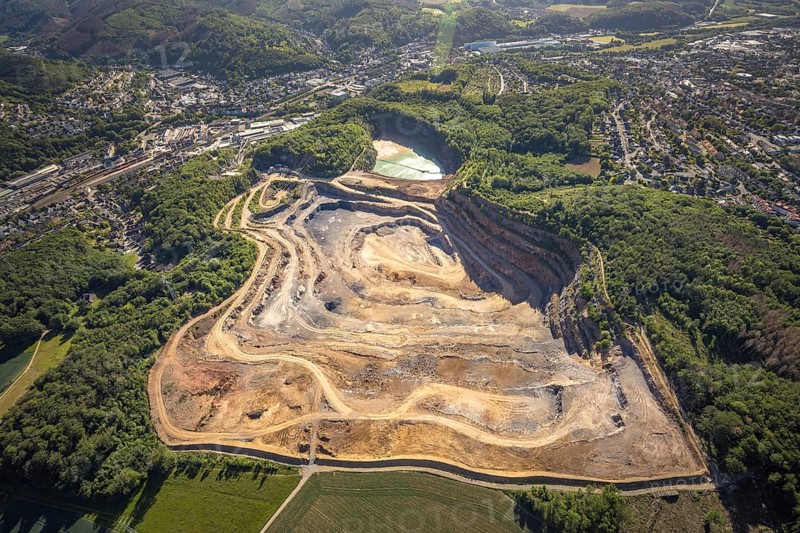 Aerial photograph, Steltenberg quarry, Hohenlimburg lime works, Hagen-Hohenlimburg, Ruhr area, North Rhine-Westphalia, Germany, DE, Europe, Steltenberg quarry protected landscape, Steltenberg landscape conservation area, aerial photograph, aerial photography, aerial photography, quarry, open-cast mine, overview, bird's-eye view, overview