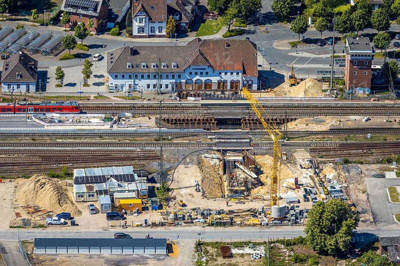 Aerial view, track reconstruction construction site Haltern station, Haltern am See, Münsterland, Ruhr area, North Rhine-Westphalia, Germany, railway tracks, station, construction work, construction area, construction site, construction project, construction site, DE, Deutsche Bahn AG, through station, station building, Europe, main station, aerial view, aerial photography, aerial photography, overview, bird's-eye view, overview