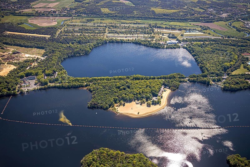 Aerial view, Haltern reservoir, Haltern lake terraces, southern beach, Haltern am See, Münsterland, Ruhr area, North Rhine-Westphalia, Germany, DE, Europe, aerial view, aerial photography, aerial photography, lake, reservoir, southern basin, overview, bird's-eye view, overview, waterworks, water extraction, Gelsenwasser AG