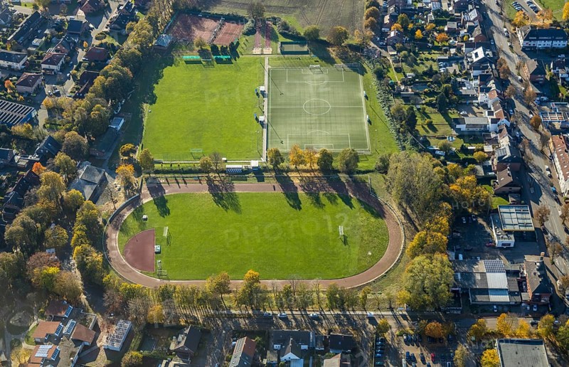 Aerial view, ETuS-Sportplatz an der Conzeallee, Haltern-Stadt, Haltern am See, Ruhr area, North Rhine-Westphalia, Germany, Conzeallee, DE, Europe, football pitch, football stadium, football club, athletics stadium, aerial view, aerial photography, aerial photography, sports, sports facilities, sports field, sports facility, overview, bird's-eye view, overview, autumn, autumn leaves, golden October, autumnal
