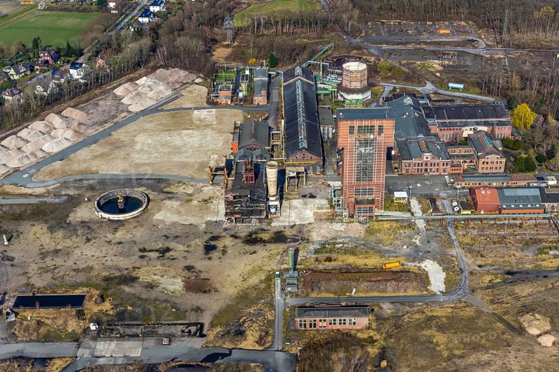 Aerial photograph, Former Ost colliery, Old Heinrich-Robert colliery, Hammerhead tower, former colliery, Wiescherhöfen, Hamm, Ruhr area, North Rhine-Westphalia, Germany, DE, Europe, birds-eyes, view, aerial photograph, aerial photography, aerial photography, overview, bird's eye view, mine, structural change