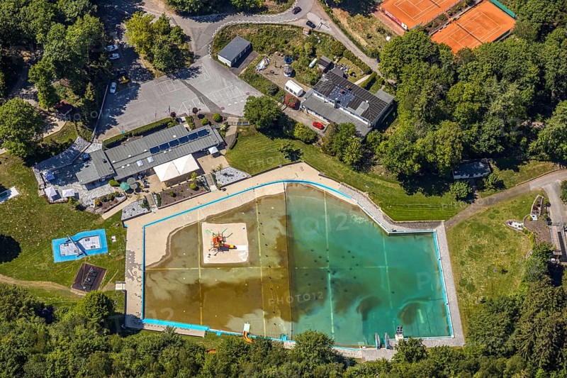 Aerial view, Waldfreibad Herpine, Halver, Märkischer Kreis, Sauerland, North Rhine-Westphalia, Germany, bathing establishment, bathing resort, DE, Europe, outdoor pool, leisure, Herpiner Weg, aerial view, aerial photography, aerial photography, swimming pool, overview, bird's eye view, water slide, birds-eyes view, overview, swimming