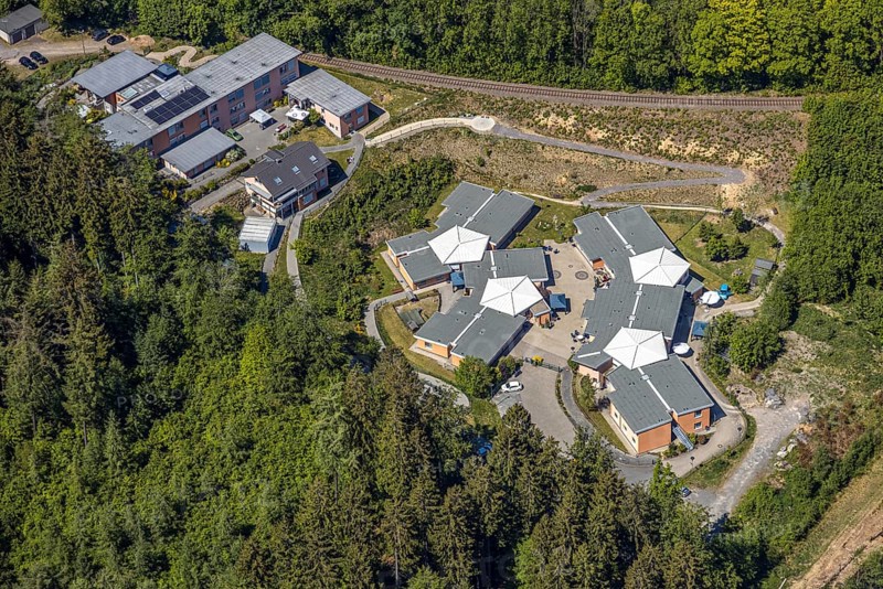 Aerial view, residential community Haus Waldfrieden, Halver, Märkischer Kreis, Sauerland, North Rhine-Westphalia, Germany, DE, Europe, residential community, aerial view, aerial photography, aerial photography, overview, bird's eye view, forest area, living and living, Zum Hälversprung, birds-eyes view, living together, overview