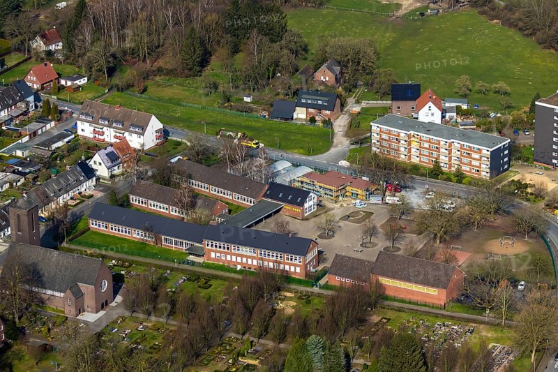 Aerial view, new extension for the OGS open all-day school of the Johannesschule, Hamm, Ruhr area, North Rhine-Westphalia, Germany, DE, Europe, birds-eyes, view, aerial photography, aerial photography, overview, overview, bird's eye view, education, pupils, college, training, school year, homework, class, year group, education, pedagogy