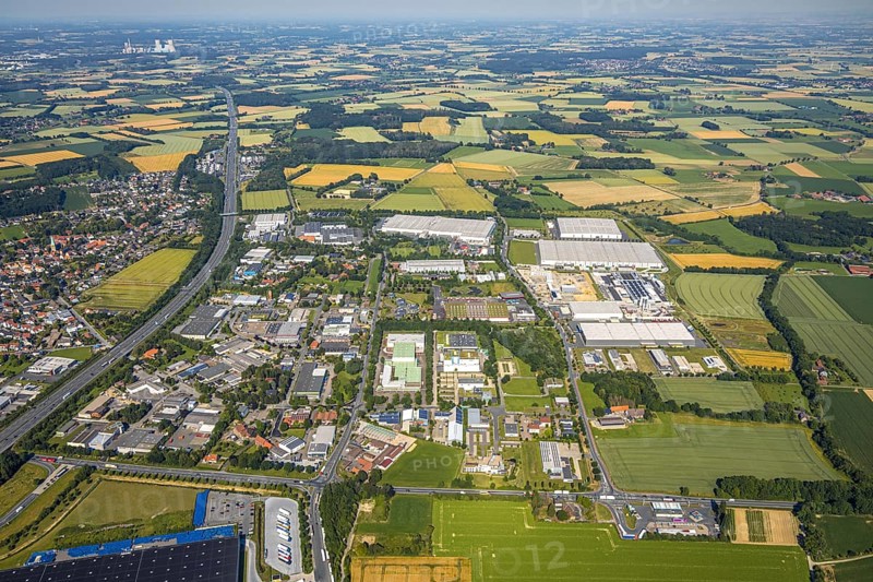 Aerial photo, Rhynern industrial estate on the A2 motorway, Rhynern, Hamm, Ruhr area, North Rhine-Westphalia, Germany, DE, Europe, birds-eyes view, aerial photo, aerial photography, aerial photography, overview, bird's eye view