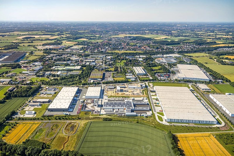 Aerial photo, Rhynern industrial estate on the A2 motorway, Rhynern, Hamm, Ruhr area, North Rhine-Westphalia, Germany, DE, Europe, birds-eyes view, aerial photo, aerial photography, aerial photography, overview, bird's eye view