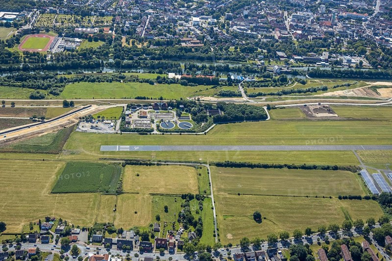 Aerial photo, construction site, Lippe floodplain, Datteln-Hamm Canal, EDLH airfield, Hamm, Ruhr area, North Rhine-Westphalia, Germany, DE, Europe, birds-eyes, view, aerial photo, aerial photography, aerial photography, overview, overview, bird's eye view, Lippe, Hamm-Datteln Canal, waterway, shipping traffic, transport, logistics, goods movement, ships, waters, airfield, flying, air sports, leisure, pilot