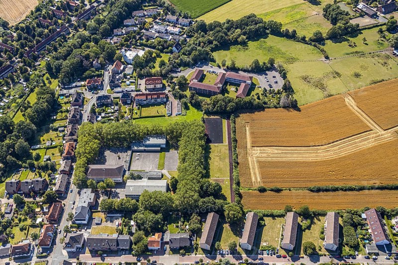 Aerial photo, secondary school Martin-Luther-Schule, environment Bockelweg, Hamm, Ruhr area, North Rhine-Westphalia, Germany, DE, Europe, birds-eyes, view, aerial photography, aerial photography, overview, overview, bird's eye view, education, pupils, college, training, school year, homework, class, year group, education, pedagogy
