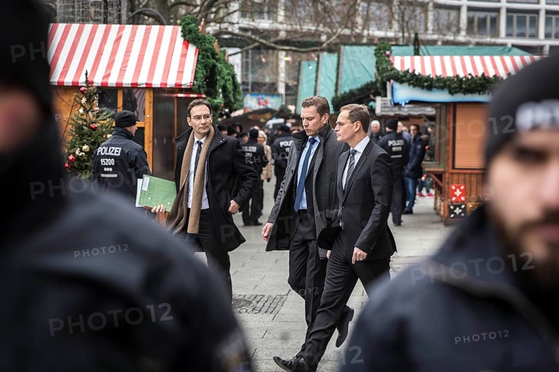DEU Germany Germany Berlin Day after the attack on the Christmas market at the Memorial Church
