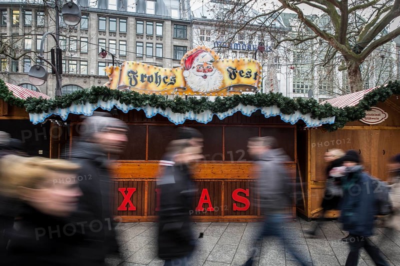 DEU Germany Germany Berlin Day after the attack on the Christmas market at the Memorial Church