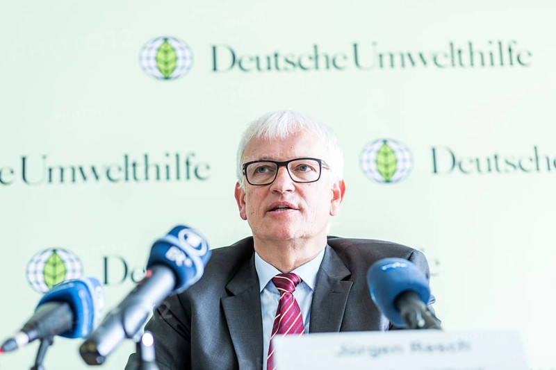 DEU Germany Germany Berlin The Managing Director of Deutsche Umwelthilfe, Jürgen Resch, during a press conference