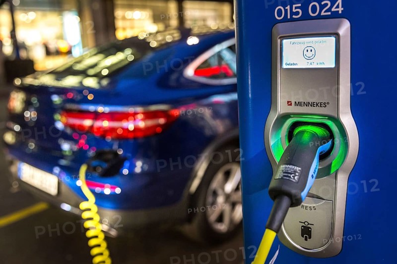 DEU Germany Germany Berlin A Mercedes Benz electric car at a Vattenfall charging station in Charlottenburg