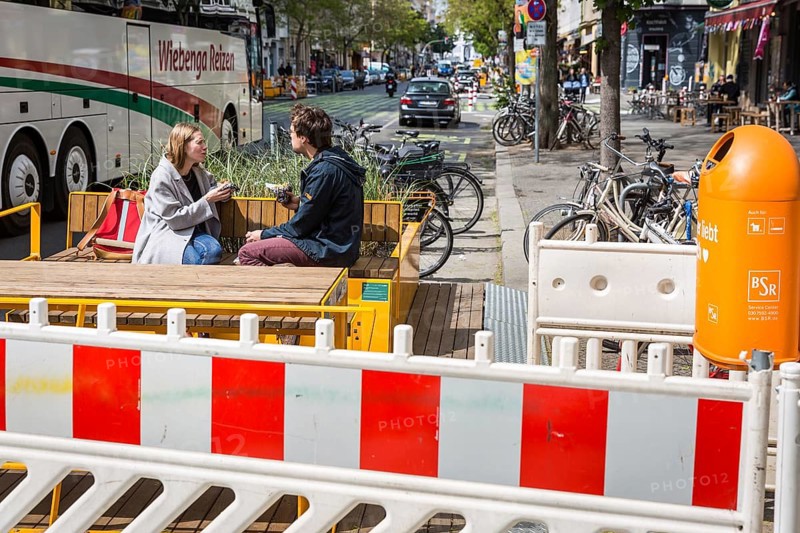 DEU Germany Germany Berlin The redesigned Bergmannstrasse with quiet zones and parklets