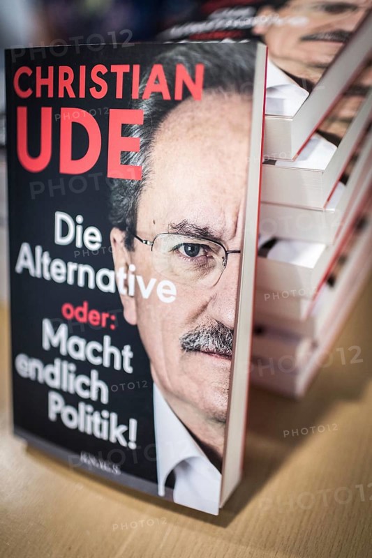 DEU Germany Germany Berlin Book presentation at the SPD Kulturforum by Munich's former mayor Christian Ude entitled 'The alternative or power at last politics'