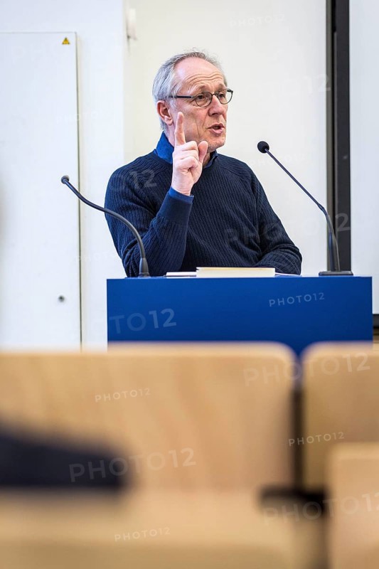 DEU Germany Germany Berlin Impressions from Humboldt University Unter den Linden. Students in the lecture theatre during a lecture by Professor Jörg Baberowski