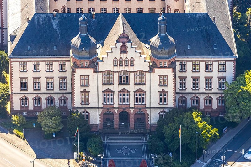 Aerial view, town hall Hamm, former district court building, Hamm, Ruhr area, North Rhine-Westphalia, Germany, DE, Europe, birds-eyes view, aerial photograph, aerial photography, aerial photography, overview, bird's eye view, local elections, city administration Hamm, seat of the Lord Mayor of the City of Hamm, seat of the administration