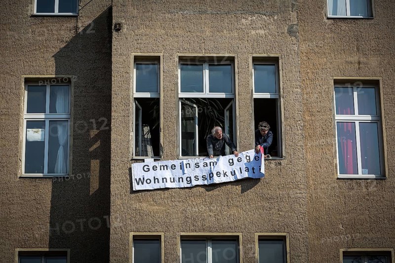 DEU Germany Germany Berlin More than 13, 000 people demonstrated in Berlin city centre on Saturday under the slogan 'Resist rent madness'. Their protest was directed against rent increases, gentrification and speculation