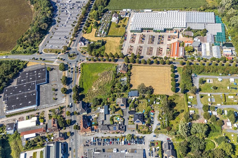 Aerial view, roundabout Münsterstraße Warendorfer Straße, Sachsenring, Heessen, Hamm, Ruhr area, North Rhine-Westphalia, Germany, DE, Europe, birds-eyes view, aerial photography, aerial photography, overview, overview, bird's eye view