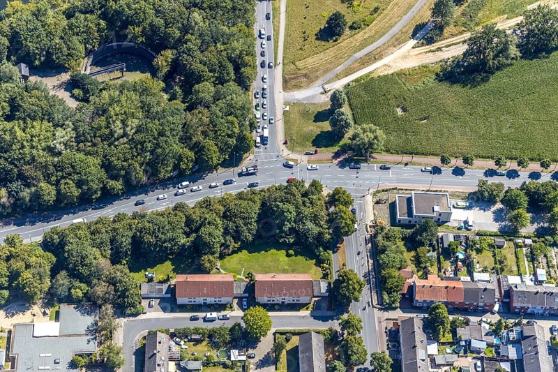 Aerial view, intersection Dolberger Straße, Fährstraße and Amtsstraße in Heessen, Hamm, Ruhr area, North Rhine-Westphalia, Germany, DE, Europe, birds-eyes view, aerial view, aerial photography, aerial photography, overview, overview, bird's eye view