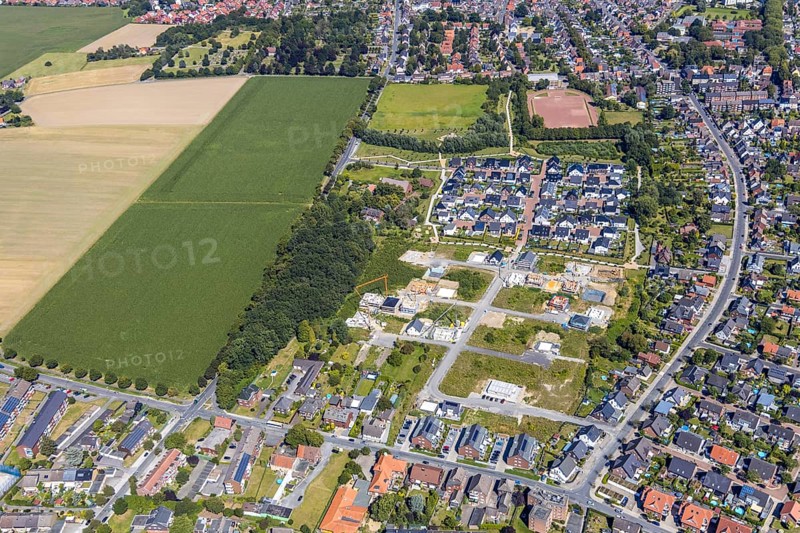 Aerial view, residential park Schulze-Everding, open space and meadow south of Horster Straße, second construction phase Berliner Straße, Bockum-Hövel, Hamm, Ruhr area, North Rhine-Westphalia, Germany, DE, Europe, birds-eyes view, aerial photograph, aerial photography, overview, bird's eye view