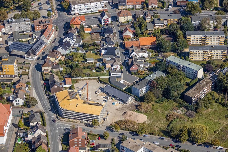Aerial view, construction site residential buildings Waldenburger Straße corner Holzstraße, Herringen, Hamm, Ruhr area, North Rhine-Westphalia, Germany, construction work, construction area, construction site, building plots, construction crane, construction measure, construction project, construction site, DE, development, Europe, property tax, real estate, capacity requirement, aerial photograph, aerial photography, aerial photography, new construction, renovation, overview, bird's eye view, residential complex, living and living, residential area, residential buildings, residential neighbourhood, housing estate, birds-eyes view, overview