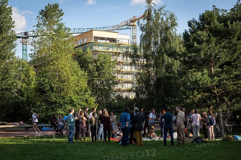 DEU Germany Germany Berlin The new building of the Moeckernkiez construction group on the corner of Yorckstrasse and Möckernstrasse 470 flats adjacent to the Gleisdreickeck park should be ready for occupancy in 2018