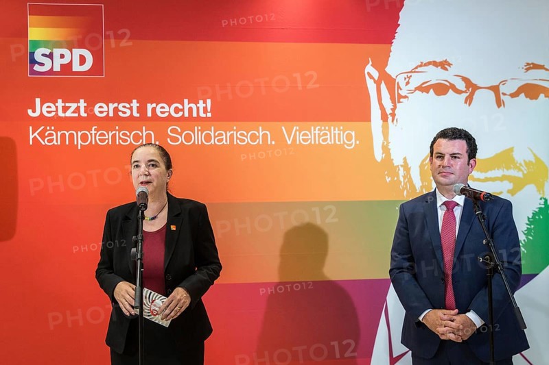 DEU Germany Germany Berlin Raising the rainbow flag with Petra Nowacki and SPD General Secretary Hubertus Heil in front of the SPD headquarters, the Willy Brandt House, four days in front of CSD