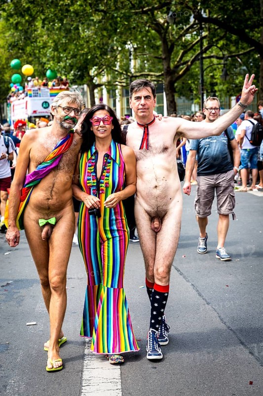 DEU Germany Germany Berlin Christopher Street Day is travelling through the city. Gays, lesbians, transsexuals, intersexuals and straight people celebrate sexual freedom and equality together