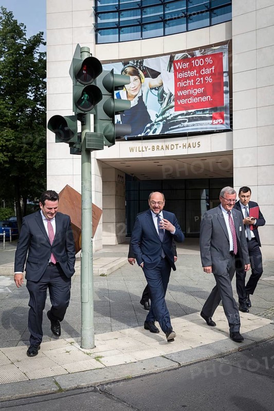 DEU Germany Germany Berlin The SPD chairman and candidate for chancellor Martin Schulz on his way to the inauguration of the memorial to Marie Juchacz, the founder of the Workers' Welfare Association AWO. Hubertus Heil, SPD General Secretary and AWO President Wilhelm Schmidt accompany him