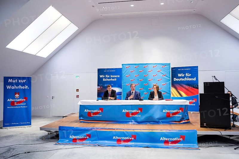 DEU Germany Germany Berlin Election event of the Alternative for Germany AFD with Beatrix von Storch with the British founder of the UKIP party Nigel Farage