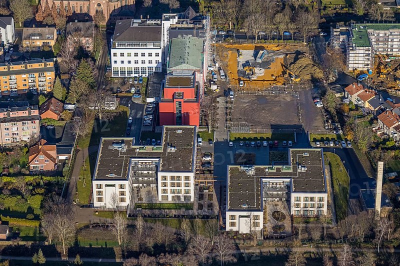 Aerial view, construction site Widumer Höfe, the future retirement home of the St. Elisabeth Group, Sodingen, Herne, Ruhr area, North Rhine-Westphalia, Germany, retirement home, old people's home, construction work, building, construction area, building site, building plots, construction project, construction site, care and nursing, DE, Europe, aerial view, aerial photography, aerial photography, new building, care facility, retirement home, retirement residence, retirement home, retirement centre, overview, bird's-eye view, Widumer Straße, birds-eyes view, overview