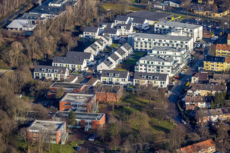 Aerial view, construction site, new housing estate Jürgens Hof, Am Fischergraben, Horsthausen, Herne, Ruhr area, North Rhine-Westphalia, Germany, construction work, construction, construction area, building site, building plots, construction project, construction site, education, educational institution, DE, Europe, primary school, Jürgens Hof primary school, property tax, real estate, teaching institute, aerial view, aerial photography, aerial photography, Rhine-Ruhr metropolitan region, new build, school, overview, bird's-eye view, residential complex, housing and living, residential area, residential buildings, residential quality, residential neighbourhood, housing estate, birds-eyes view, overview