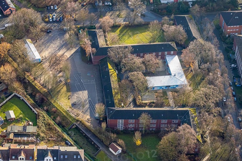 Aerial photo, Freiherr-vom-Stein-Grundschule, Wanne-Süd, Herne, Ruhr area, North Rhine-Westphalia, Germany, education, educational institution, DE, Europe, primary school, teaching institute, aerial photography, aerial photography, aerial photography, school, Steinstraße, overview, bird's-eye view, birds-eyes view, overview