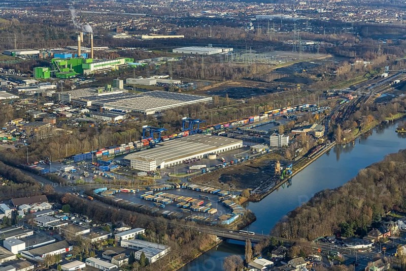 Aerial view, commercial area Am Westhafen, CTH Container Terminal Herne GmbH, Müller - Die lila Logistik AG, Rhein-Herne-Kanal, Unser Fritz, Herne, Ruhr area, North Rhine-Westphalia, Germany, Container, DE, Europe, commercial enterprises, commercial area, commercial park, commercial location, commercial use, freight transport, industrial facilities, industrial area, industrial location, logistics, logistics service, logistics service provider, logistics provider, aerial view, aerial photography, aerial photography, Rhine-Ruhr metropolitan region, transport, overview, bird's-eye view, overview