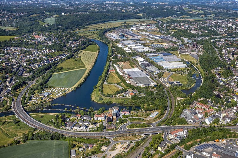 Aerial view, Ruhrbrücke Bochumer Straße, camping site Ruhrbrücke, industrial park and landscape park Henrichshütte, Werksstraße, LWL-Industriemuseum Henrichshütte, lock Hattingen, Hattingen, Ruhr area, North Rhine-Westphalia, Germany, bridge, camping, camping site, camping site, camping site Stolle Ruhrbrücke, DE, Ennepe-Ruhr-Kreis, Europe, aerial view, aerial photography, aerial photography, Ruhrbrücke, overview, bird's-eye view, motorhome, caravan, birds-eyes view, overview