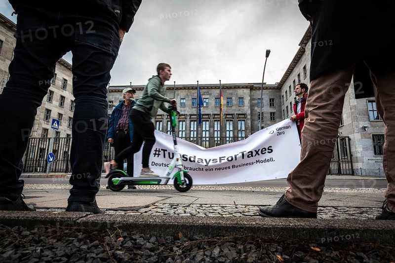 DEU Germany Germany Berlin Around 25 participants organise the second rally of the tuesdaysfortaxes movement in front of the Ministry of Finance on Tuesday
