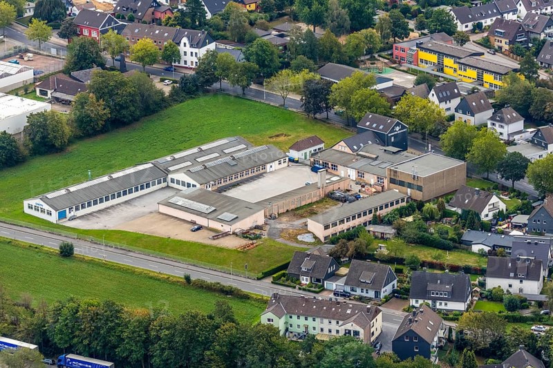 Aerial view, industrial estate, Schwepper Beschlag GmbH, Hetterscheidt, Heiligenhaus, Ruhr area, North Rhine-Westphalia, Germany, DE, Europe, aerial view, aerial photography, aerial photography, overview, bird's-eye view, overview